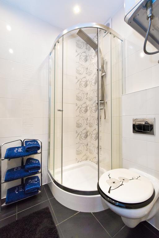 Gdanskie Apartamenty - Apartament Targ Rybny Z Widokiem Na Motlawe الغرفة الصورة