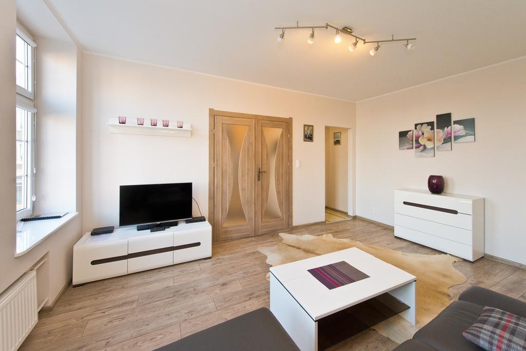Gdanskie Apartamenty - Apartament Targ Rybny Z Widokiem Na Motlawe الغرفة الصورة